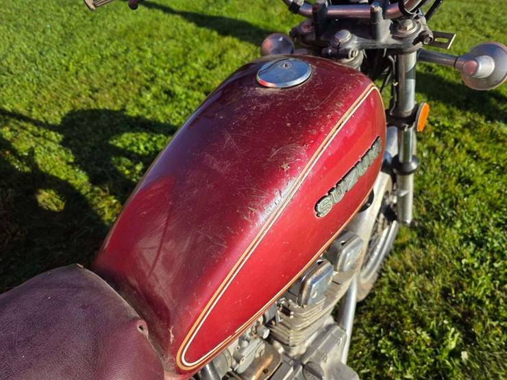 1980-suzuki-tscc-motorcycle,-shows-6,665-miles,-non-running,-history-is-unknown-*no-title-image-14