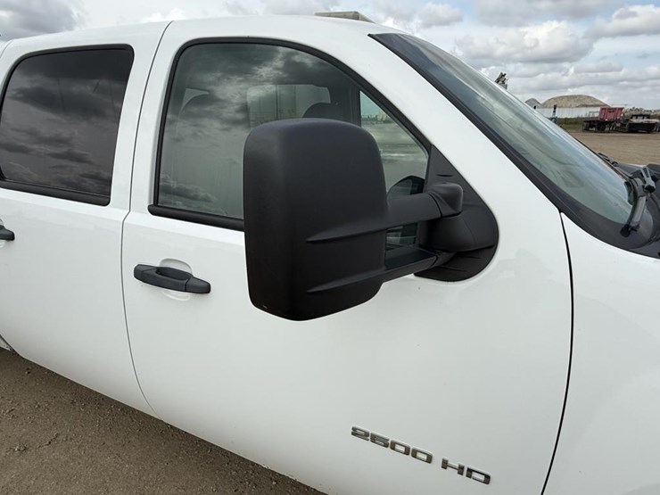 2011-gmc-2500hd-image-20