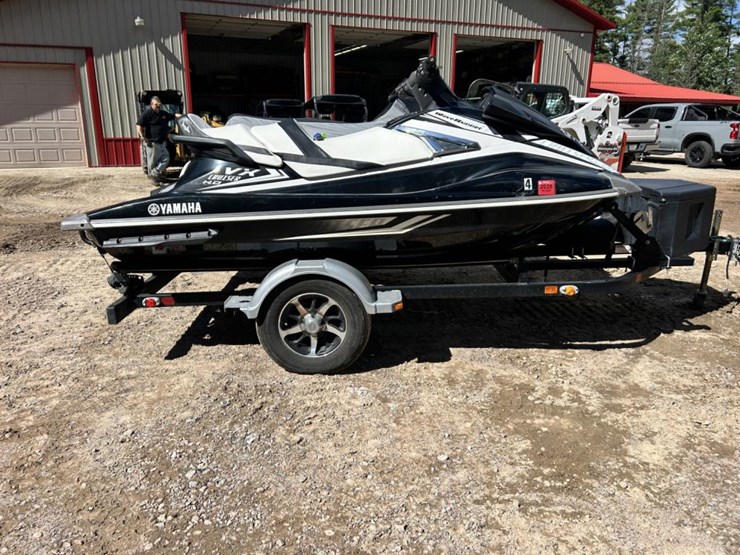 #1405-•-2016-yamaha-vx-cruiser-h.o.-jet-skis-w/-trailer-image-7