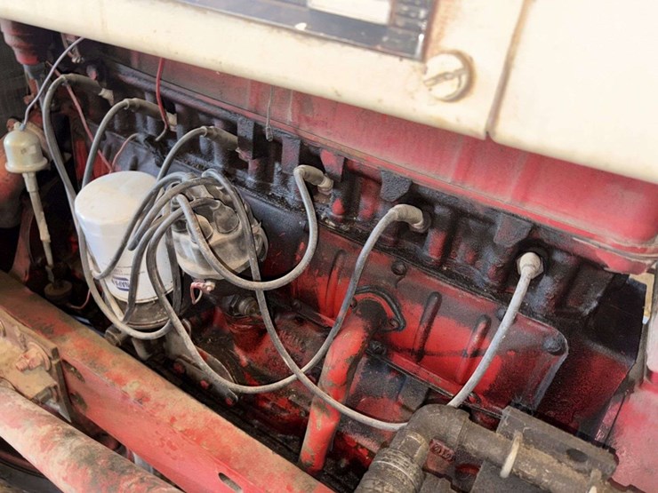 1965-farmall-656-tractor,-open-station,-gas,-nf,-fenders,-15.5-38-rears,-(3)-pair-of-rear-wheel-weig-image-22