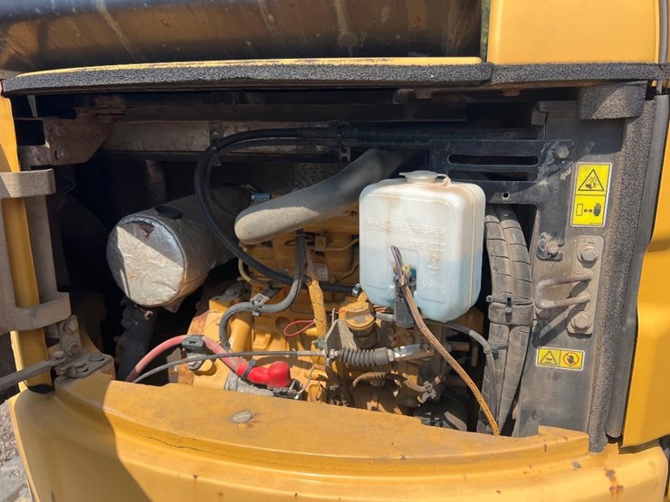 2014-caterpillar-303.5e-cr-image-21