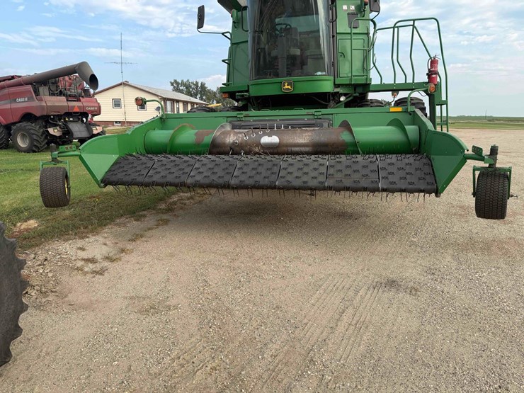john-deere-914-pickup-header-image-1