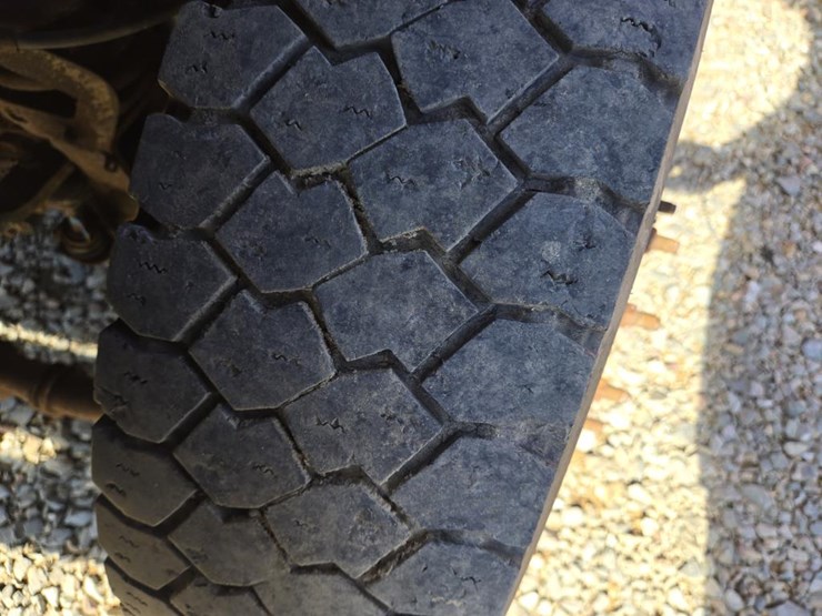 2011-ford-f450-image-48