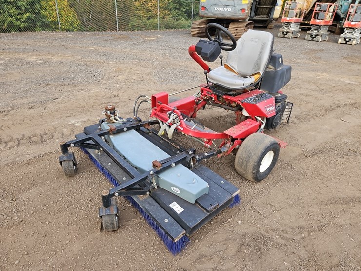 toro-greensmaster-3100-image-1