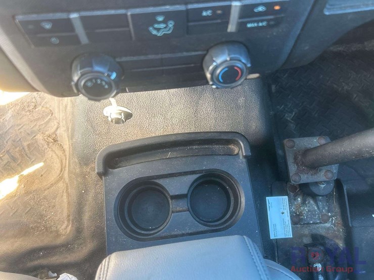 2014-ford-f150-image-18