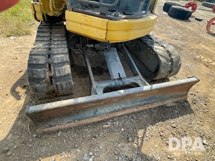 komatsu-pc50uu-2-image-3