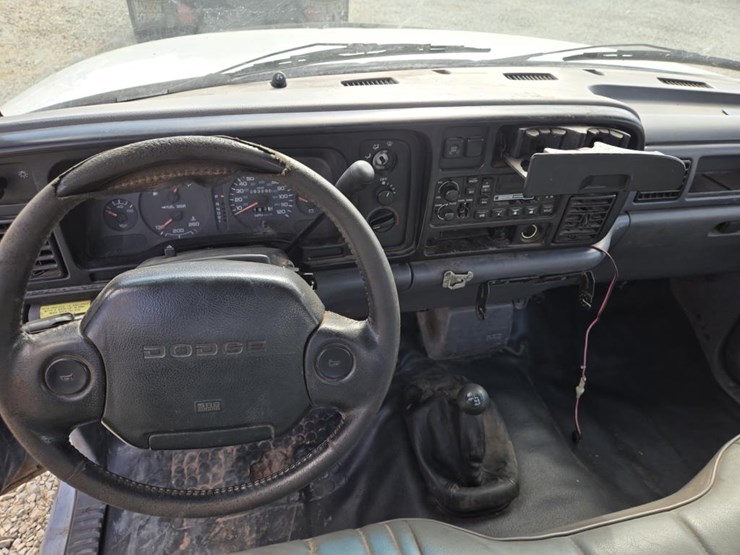 1997-dodge-ram-3500-image-40