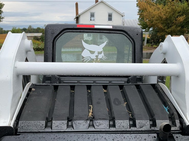 2010-bobcat-s175-image-21
