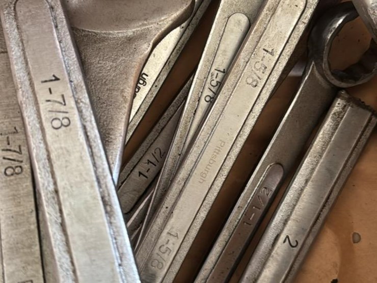 #167-•-open-end-wrenches-image-3