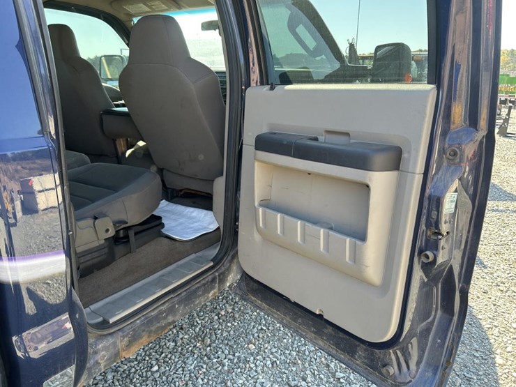 2010-ford-f250-xlt-image-51