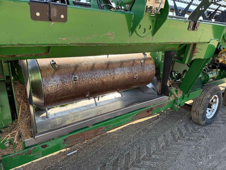 john-deere-flex-draper-header-image-15