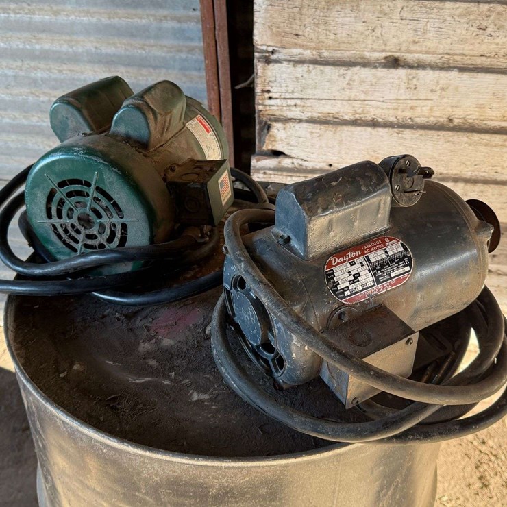 (2) 1 1/2hp Dayton Motors, 220 Volt, Working Order Per Seller