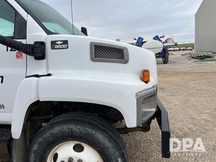 2005-chevrolet-c8500-cab/chassis-(jn0785,-unit-98847)-image-25
