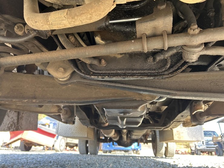 1997-ford-f350-xlt-image-32