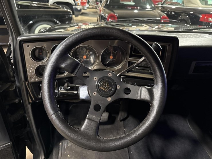 1985-chevrolet-c10-image-44