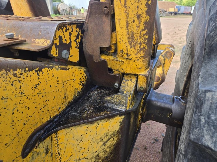 deere-648d-image-35