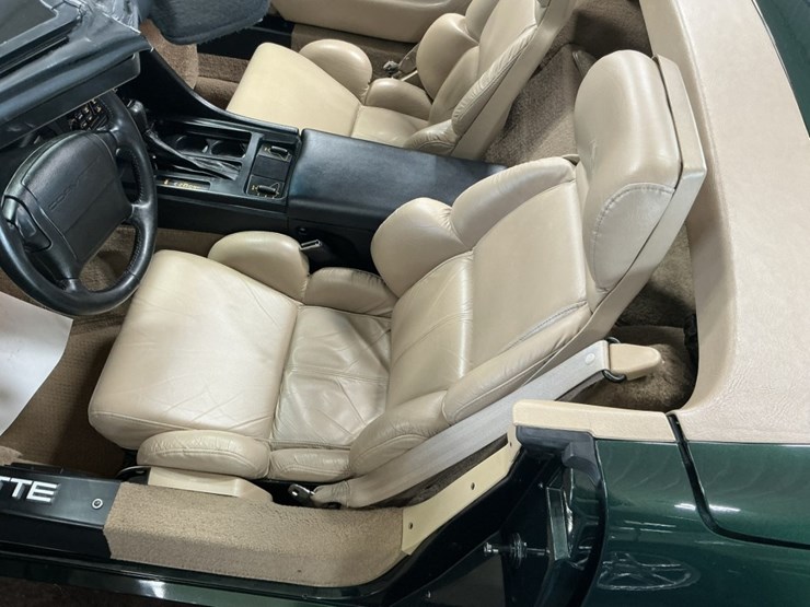 #2283-•-1993-chevrolet-corvette-convertible-image-41