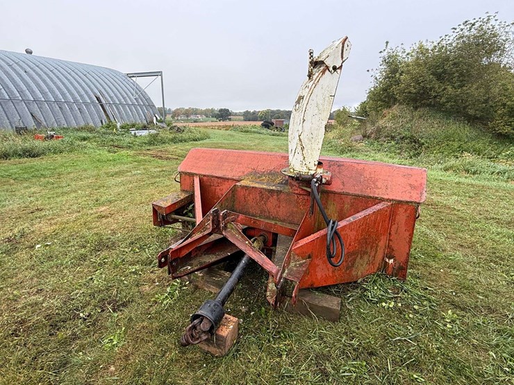 8’-dual-stage-3pt-snowblower,-hydraulic-spout,-540-pto,-working-order-per-seller-image-9