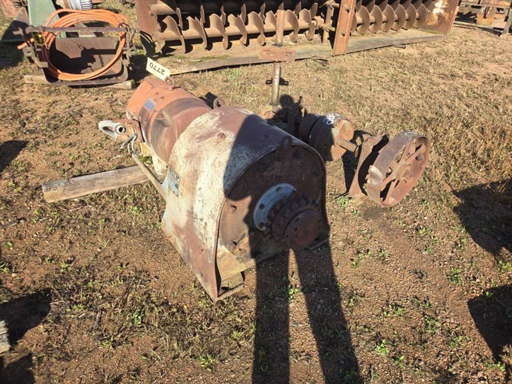 #2770-•-30-hp-electric-motor-w/-faulk-gear-box-image-4