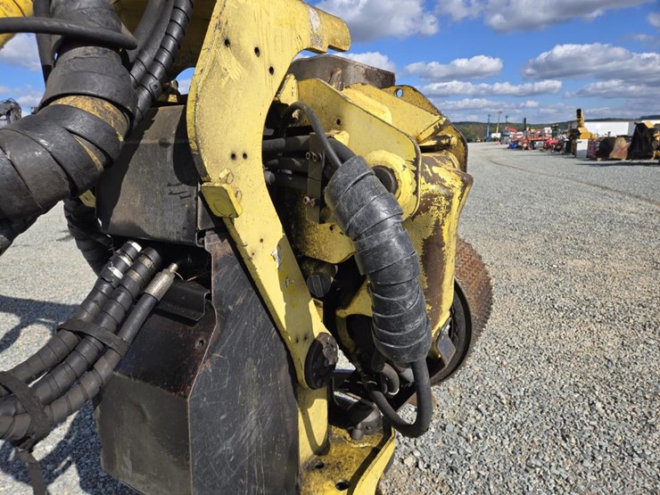 2010-john-deere-2010-image-30