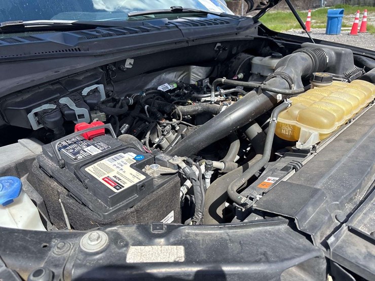 2020-ford-f150-image-7