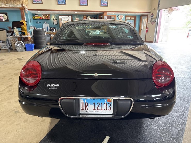 #1392-•-2003-ford-thunderbird-convertible-car-image-4