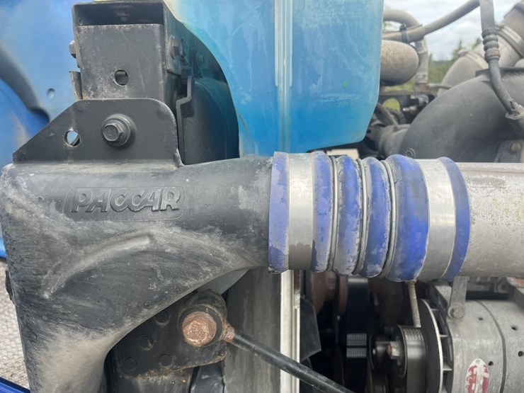 2020-kenworth-t680-image-28