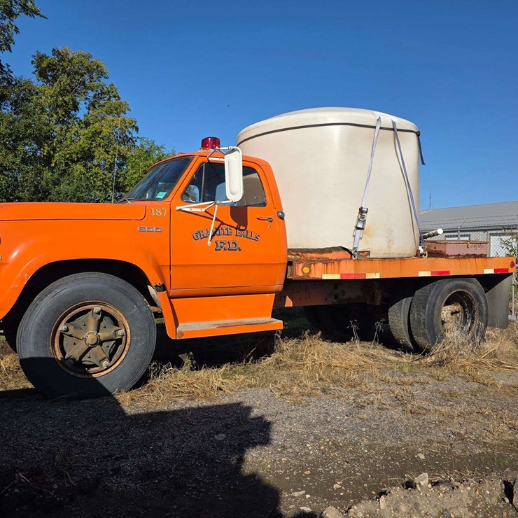 DODGE D600