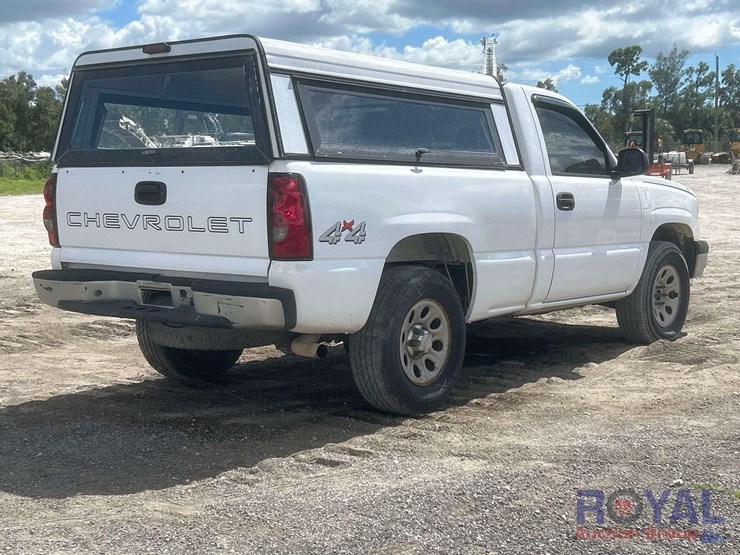 2006-chevrolet-silverado-1500-image-3