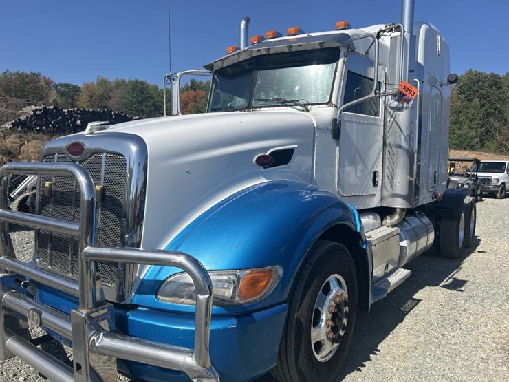 2007-peterbilt-386-image-10