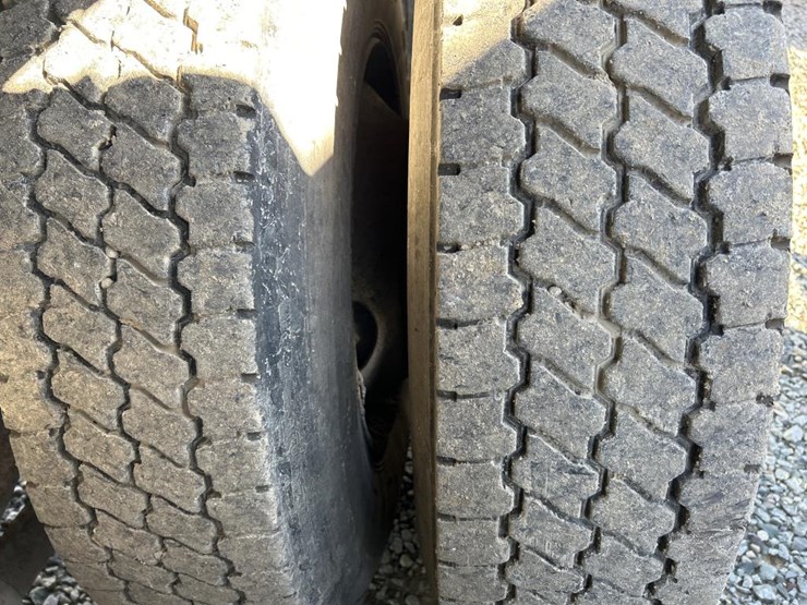 2000-kenworth-t800-image-95