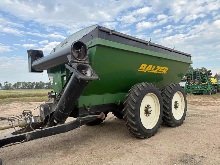 balzer-grain-cart-image-2