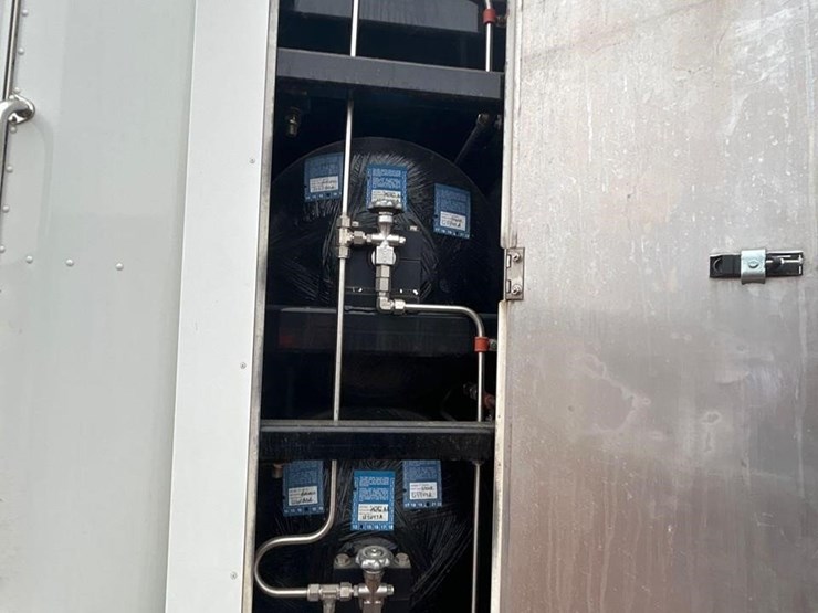 2011-kenworth-t400-image-52