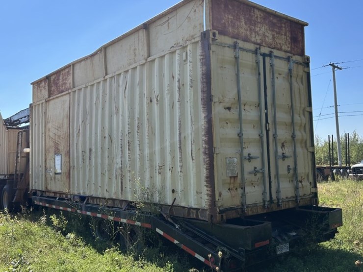 #1753-•-2005-western-star-tri-axle-storm-cleanup-truck-image-3