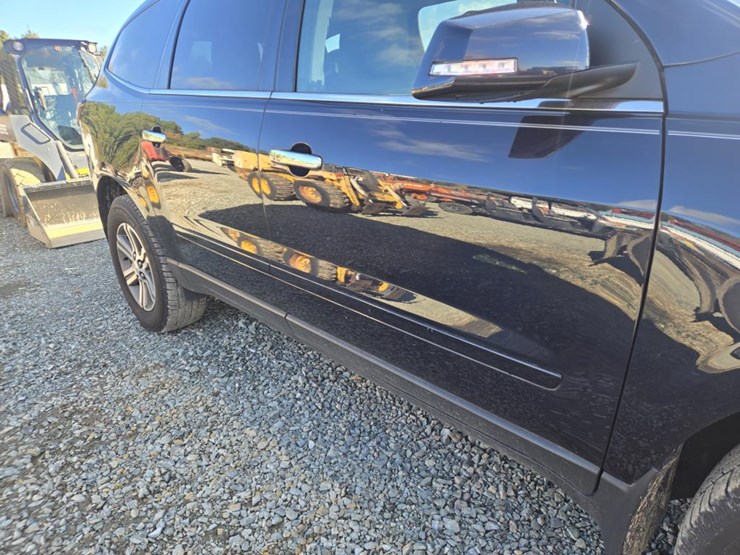 2016-chevrolet-traverse-image-11