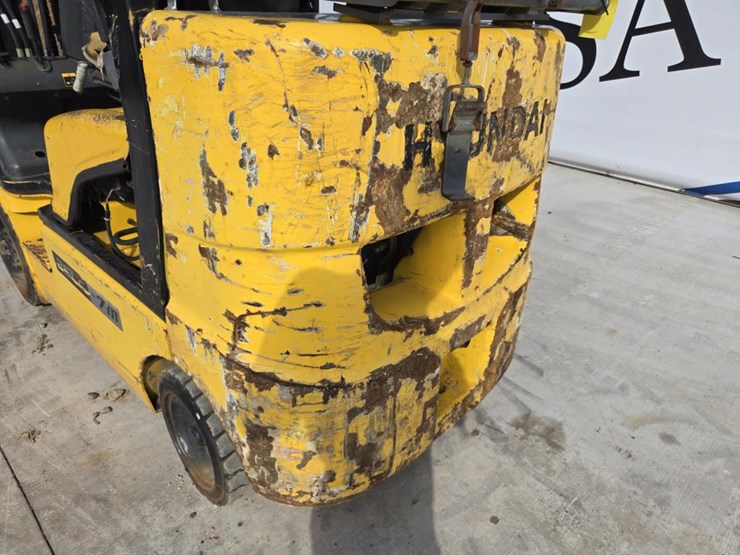 hyundai-25lc-7m-image-26