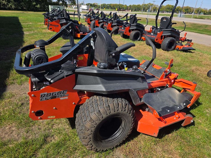 2021-badboy-rogue-72”-zero-turn-lawn-mower,-37hp-vanguard-engine,-190-hours,-dual-fuel-tanks,-fresh-image-12