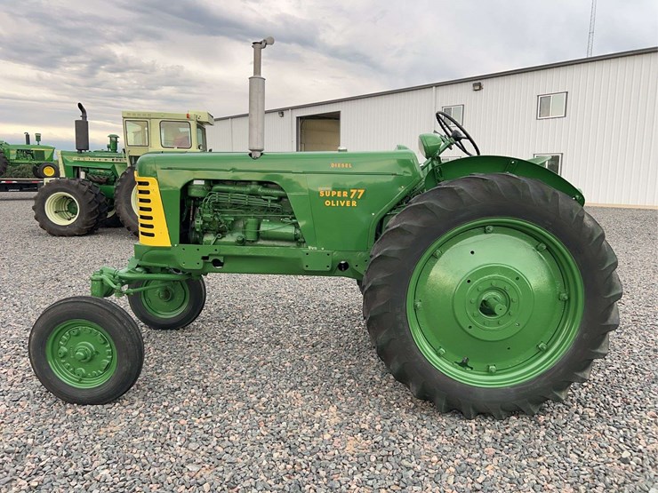 1955-oliver-super-77-image-6