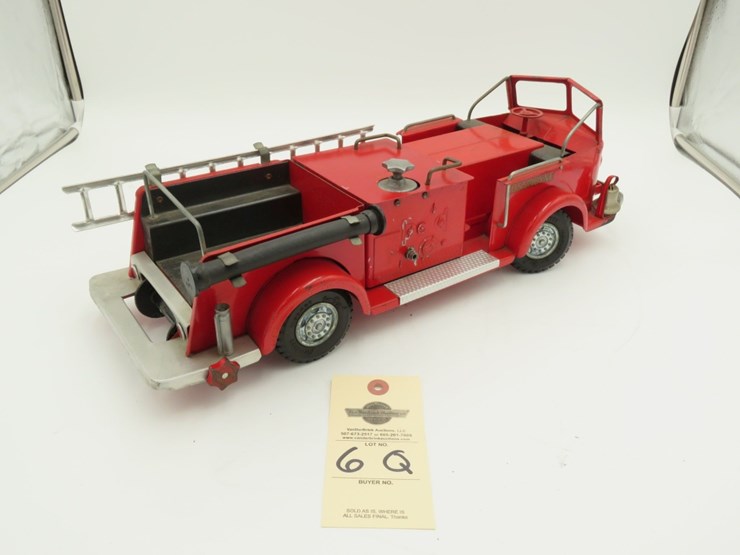 1950's-doepke-rossmoyne-fire-truck-image-4