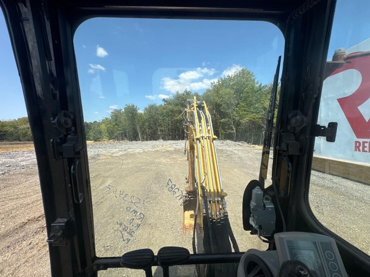 2014-caterpillar-303.5e-cr-image-26