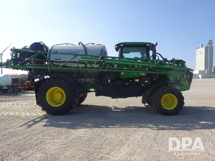 2021-john-deere-f4365-image-20