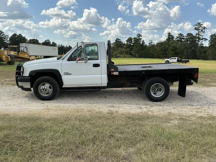 2007-chevrolet-3500-image-8