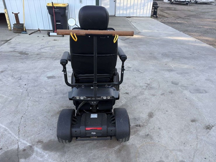 2021-pride-wrangler-model-mv600-outdoor-mobility-scooter,-adjustable-speed-limit,-up-to-9-mph,-adjus-image-5