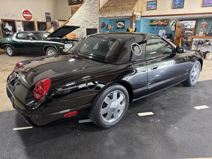 #1392-•-2003-ford-thunderbird-convertible-car-image-5