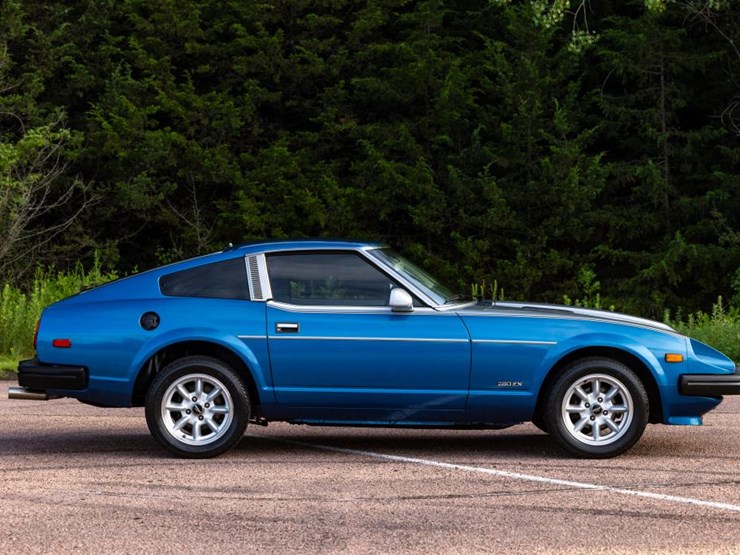 #2281-•-1979-datsun-280zx-coupe-image-4