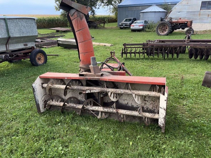 mckee-sno-lander-snowblower,-3pt,-540-pto,-hyd-turn-spout,-*must-be-removed-in-10-days-after-auction-image-1