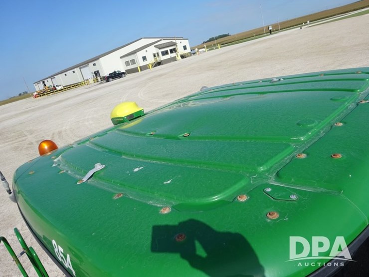 2020-john-deere-f4365-image-108