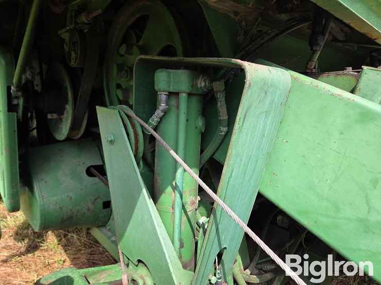 1975-john-deere-6600-image-12