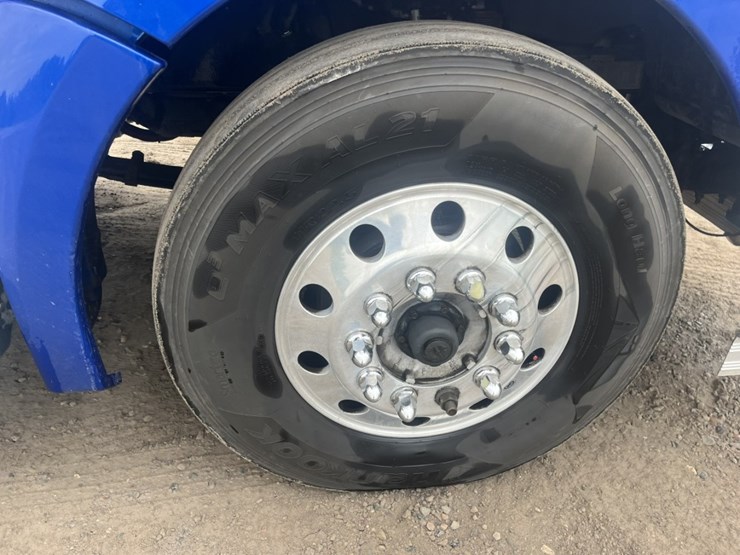 2020-kenworth-t680-image-109