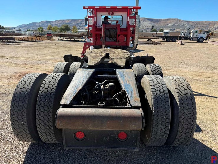 2001-kenworth-t800-image-4